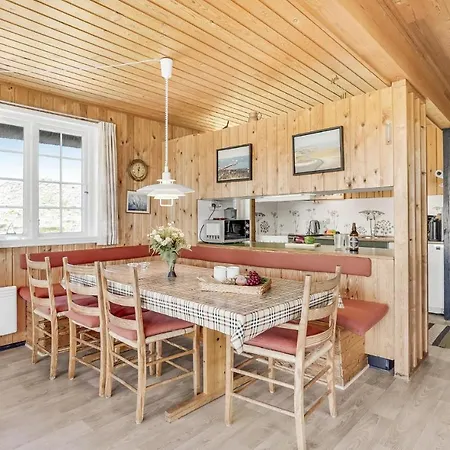 3 Bedroom Amazing In Fano *