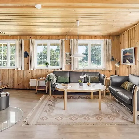 3 Bedroom Amazing In Fano * Sønderho